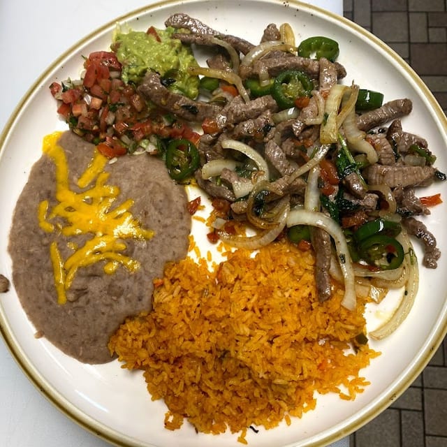 Plato Ranchero.