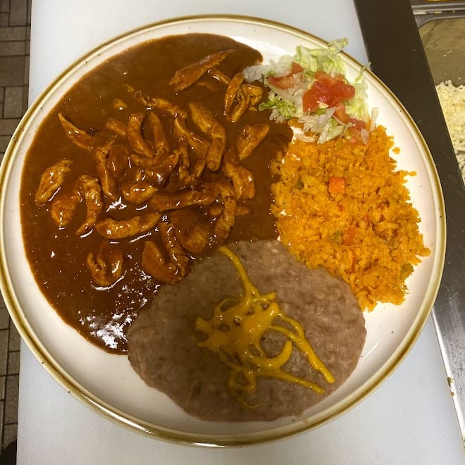 Pollo en Mole.